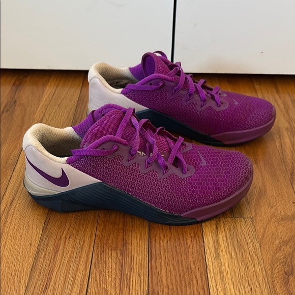 Purple Nike Metcons - Picture 4 of 6